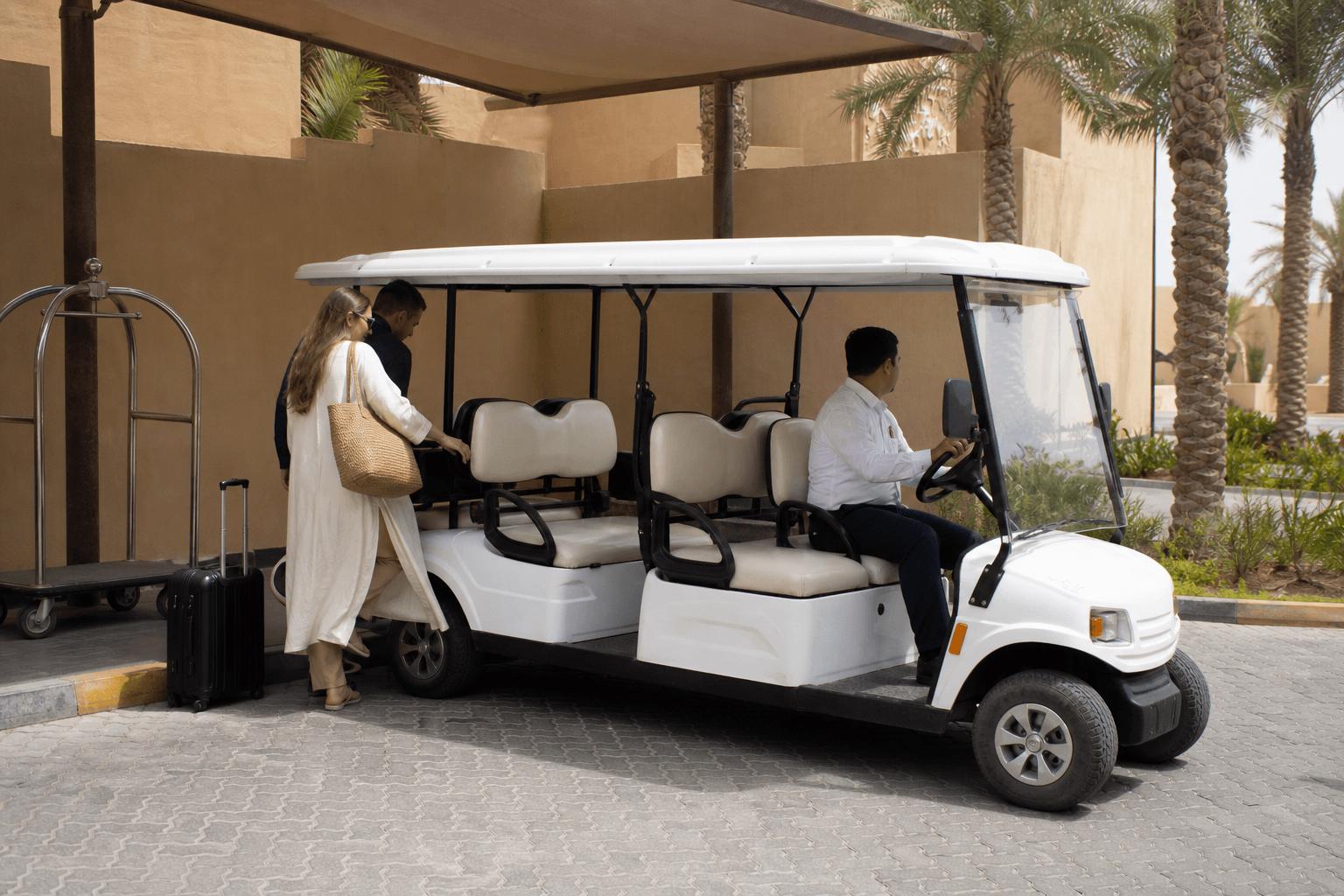 Resorts & Tourism low-speed vehicle application in a Gulf operating environment